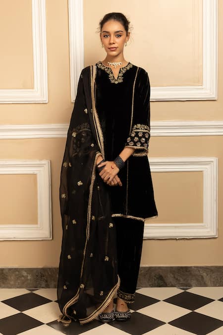 Dohr India Black Silk, Velvet, Organza Embroidery, Sequins, Gota Tara Kurta Salwar Set Online at Aza Fashions Dohr India_Black Silk, Velvet, Organza Embroidery, Sequins, Gota Tara Kurta Salwar Set _Online_at_Aza_Fashions