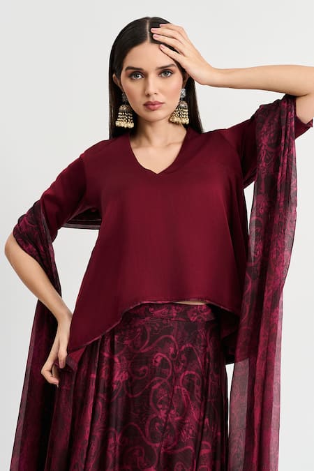 Koswi Red Viscose Embroidery V-neck Floral Print Lehenga Set With Top Online at Aza Fashions Koswi_Red Viscose Embroidery V-neck Floral Print Lehenga Set With Top _Online_at_Aza_Fashions