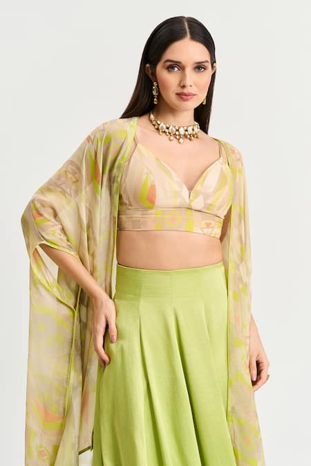 Koswi Green Viscose Sweetheart Neck Solid Lehenga Set With Printed Cape Online at Aza Fashions Koswi_Green Viscose Sweetheart Neck Solid Lehenga Set With Printed Cape _Online_at_Aza_Fashions