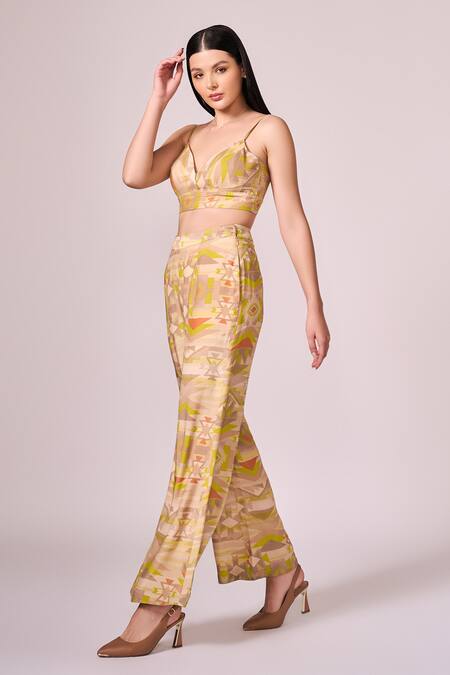 Buy Koswi Green Viscose Collared Geometric Print Shirt And Pant Set Online at Aza Fashions Buy_Koswi_Green Viscose Collared Geometric Print Shirt And Pant Set _Online_at_Aza_Fashions