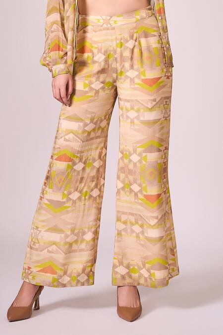 Buy Koswi Green Viscose Collared Geometric Print Shirt And Pant Set Buy_Koswi_Green Viscose Collared Geometric Print Shirt And Pant Set