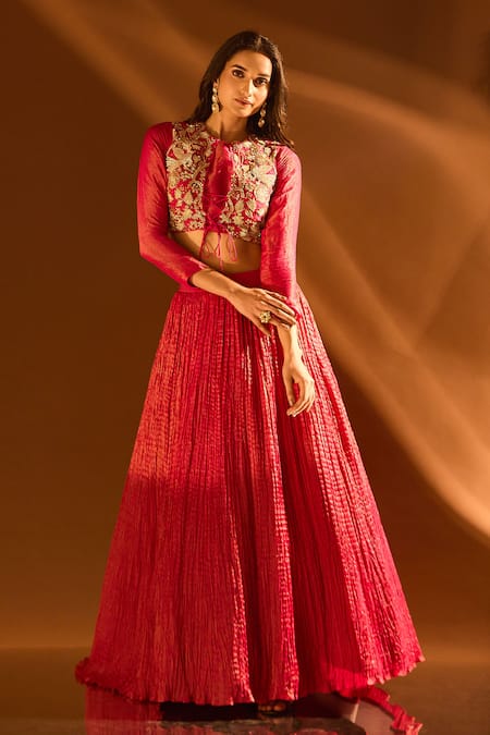 Shop_Samyukta Singhania_Pink Tissue, Net Zari Round Neck Crush Lehenga Set _at_Aza_Fashions