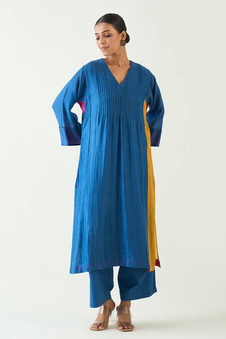 Shivani Bhargava Blue , Handloom Beads V-neck Kriya Pintuck Detailed Kurta Pant Set Online at Aza Fashions Shivani Bhargava_Blue , Handloom Beads V-neck Kriya Pintuck Detailed Kurta Pant Set _Online_at_Aza_Fashions