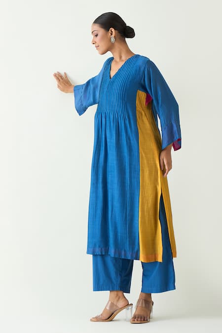 Buy Shivani Bhargava Blue , Handloom Beads V-neck Kriya Pintuck Detailed Kurta Pant Set Buy_Shivani Bhargava_Blue , Handloom Beads V-neck Kriya Pintuck Detailed Kurta Pant Set