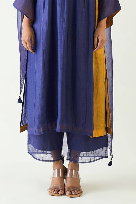 Buy Shivani Bhargava Blue Cotton Beads V-neck Urvi Pintuck Detailed Kurta Pant Set Buy_Shivani Bhargava_Blue Cotton Beads V-neck Urvi Pintuck Detailed Kurta Pant Set