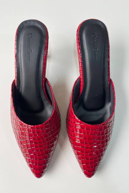 Buy_Urbansway_Red Cherry Pop Textured Mule Heels_Online_at_Aza_Fashions