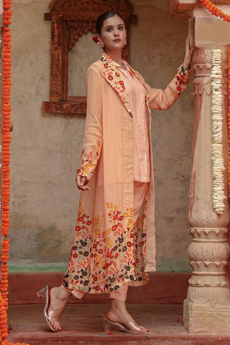 Buy Gazab by Miku Kumar Peach Organza, Muslin Embroidery Collared Lila Printed Jacket With Pant Set Buy_Gazab by Miku Kumar_Peach Organza, Muslin Embroidery Collared Lila Printed Jacket With Pant Set