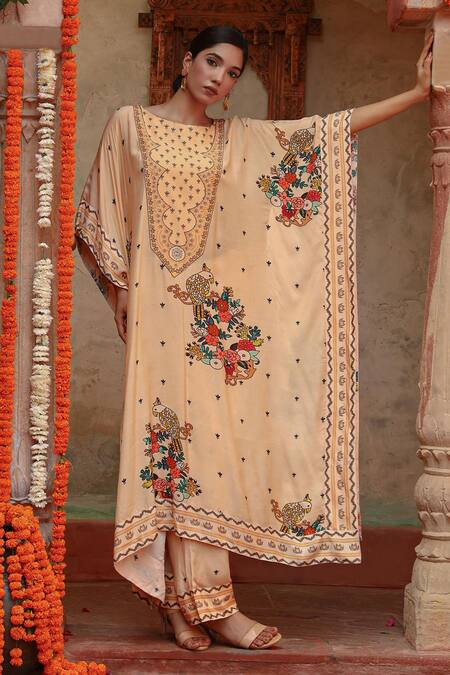 Gazab by Miku Kumar Ivory Muslin Embroidery Round Neck Janya Printed Kaftan With Pant Online at Aza Fashions Gazab by Miku Kumar_Ivory Muslin Embroidery Round Neck Janya Printed Kaftan With Pant _Online_at_Aza_Fashions