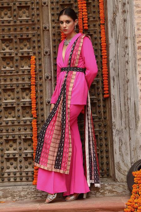 Buy Gazab by Miku Kumar Pink Georgette, Muslin Embroidery V-neck Zaara Solid Blazer Sharara Set Online at Aza Fashions Buy_Gazab by Miku Kumar_Pink Georgette, Muslin Embroidery V-neck Zaara Solid Blazer Sharara Set _Online_at_Aza_Fashions