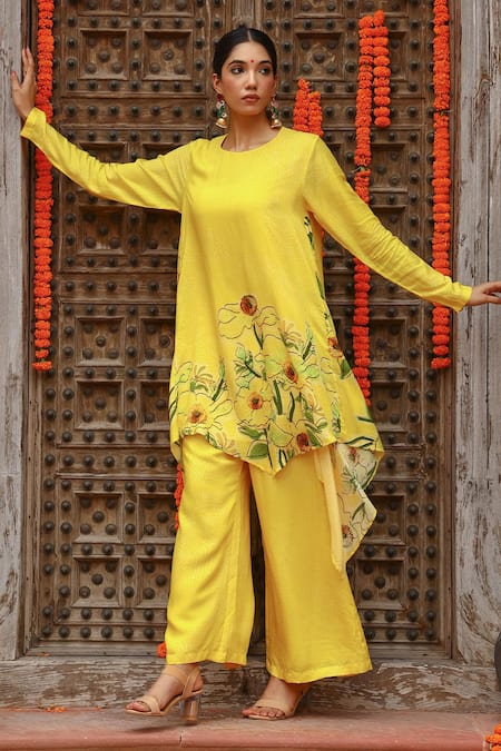 Gazab by Miku Kumar Aria Asymmetric Kurta With Palazzo 