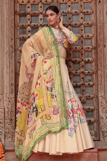 Gazab by Miku Kumar Yellow Silk, Organza Embroidery Round Shanvi Abstract Print Lehenga Blouse Set at Aza Fashions Gazab by Miku Kumar_Yellow Silk, Organza Embroidery Round Shanvi Abstract Print Lehenga Blouse Set _at_Aza_Fashions