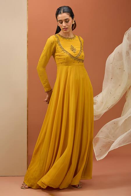 Esha Koul Yellow Organza, Georgette Sequins Round Neck Embroidered Angarkha Anarkali Set Online at Aza Fashions Esha Koul_Yellow Organza, Georgette Sequins Round Neck Embroidered Angarkha Anarkali Set _Online_at_Aza_Fashions