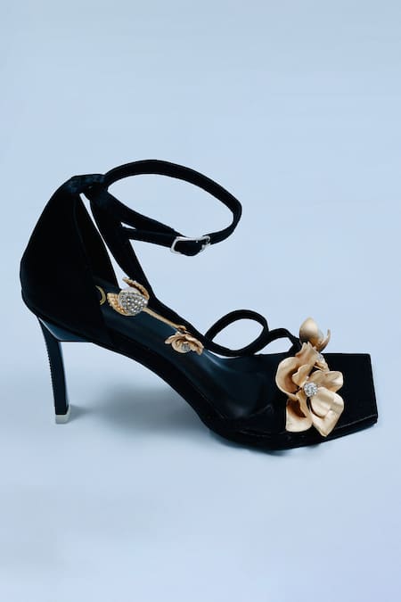 Sana K luxurious Footwear Black Floral La Embellished Heels 