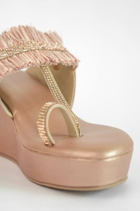 Buy_Sana K luxurious Footwear_Rose Gold Rhinestones Tassel Strap Kolhapuri Wedges 