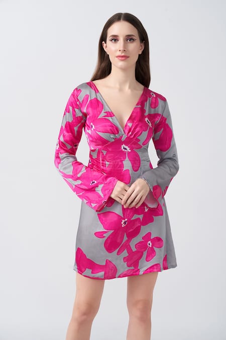 House of Varada Floral Print Bell Sleeve Dress 