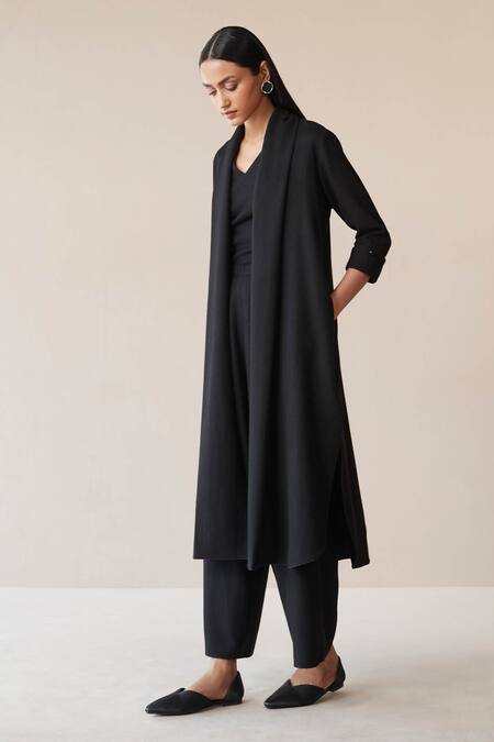 Buy Ampm Black Wool Collared, V-neck Adele Plain Throw Jacket And Palazzo Set Online at Aza Fashions Buy_Ampm_Black Wool Collared, V-neck Adele Plain Throw Jacket And Palazzo Set _Online_at_Aza_Fashions