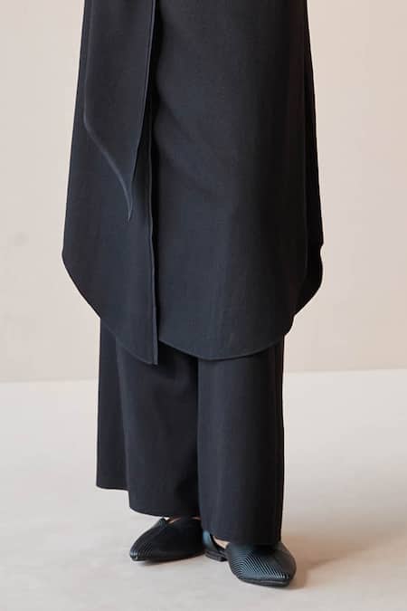 Ampm_Black Wool High Neck Razan Solid Tunic Palazzo Set _Online_at_Aza_Fashions