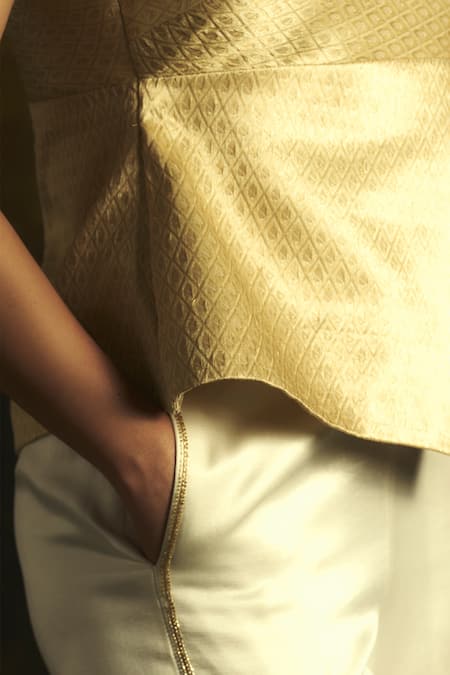 Buy Zwaan Gold Top Brocade Woven Cutdana One Shoulder Neck Hamsa With Pant Online at Aza Fashions Buy_Zwaan_Gold Top Brocade Woven Cutdana One Shoulder Neck Hamsa With Pant _Online_at_Aza_Fashions