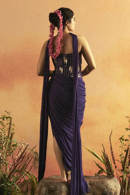 Zwaan Meera Ornate Vine Pattern Corset Draped Gown 