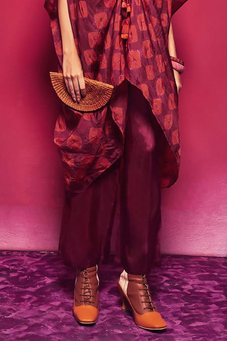 Buy_Capisvirleo_Fuchsia Silk Tassels V-neck Shibori Coco Kaftan And Pant Set _Online_at_Aza_Fashions