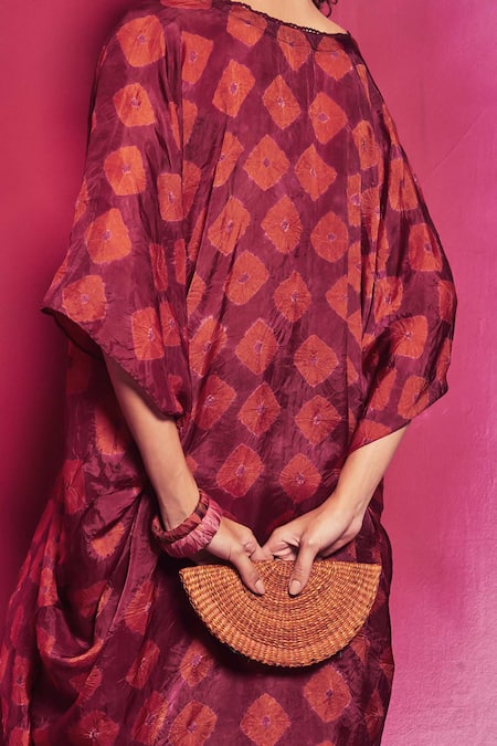Shop_Capisvirleo_Fuchsia Silk Tassels V-neck Shibori Coco Kaftan And Pant Set _Online_at_Aza_Fashions