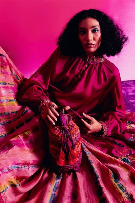 Buy_CAPISVIRLEO_Fuchsia Silk Embroidery, Patchwork Amala Skirt 