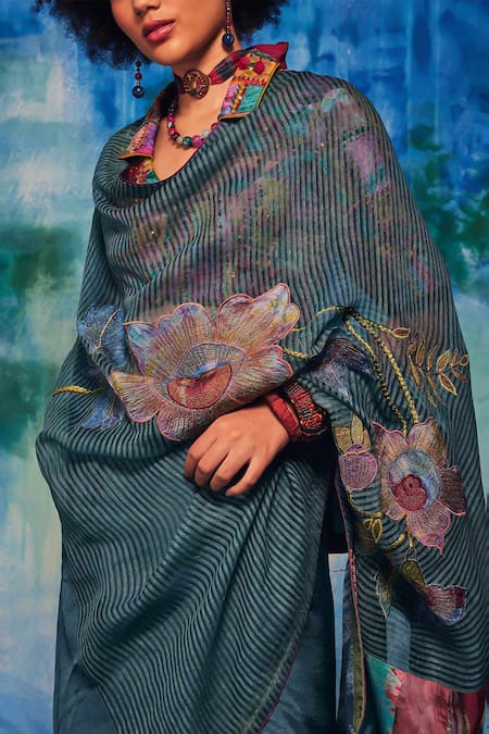 Shop CAPISVIRLEO Blue Silk Applique, Patchwork Collared Kirti Embroidered Saree With Blouse Online at Aza Fashions Shop_CAPISVIRLEO_Blue Silk Applique, Patchwork Collared Kirti Embroidered Saree With Blouse _Online_at_Aza_Fashions