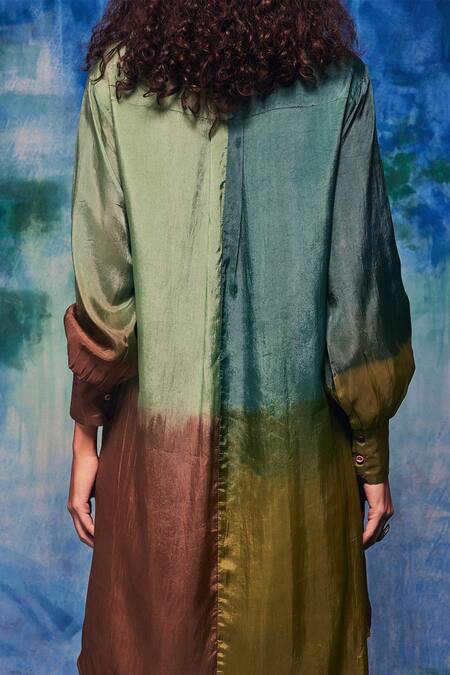 Shop Capisvirleo Multi Color Silk Embroidery, Applique Collared Rasika Ombre Long Shirt Online at Aza Fashions Shop_Capisvirleo_Multi Color Silk Embroidery, Applique Collared Rasika Ombre Long Shirt _Online_at_Aza_Fashions