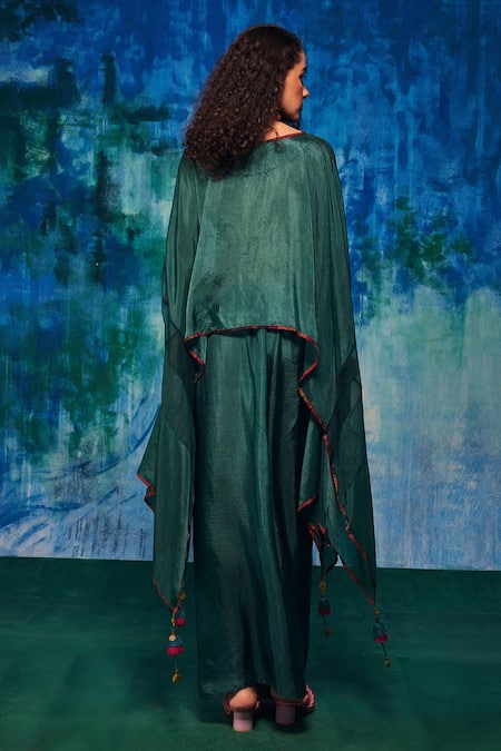 Shop Capisvirleo Blue Silk Tassels Malti Detailed Cape With Skirt at Aza Fashions Shop_Capisvirleo_Blue Silk Tassels Malti Detailed Cape With Skirt _at_Aza_Fashions