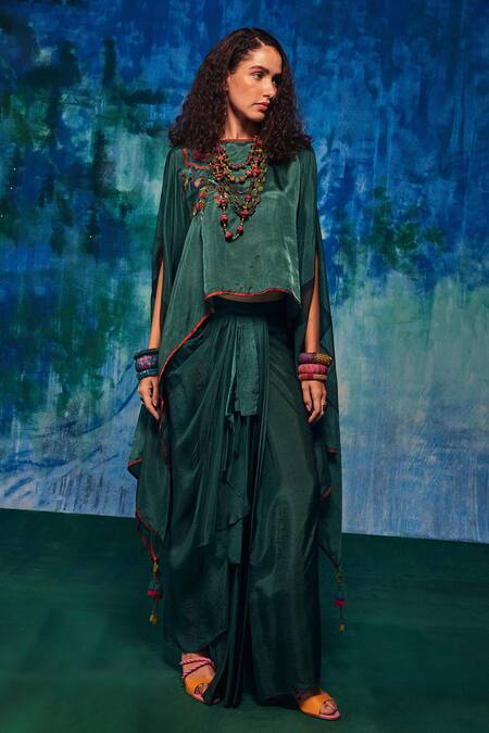 Capisvirleo Blue Silk Tassels Malti Detailed Cape With Skirt at Aza Fashions Capisvirleo_Blue Silk Tassels Malti Detailed Cape With Skirt _at_Aza_Fashions