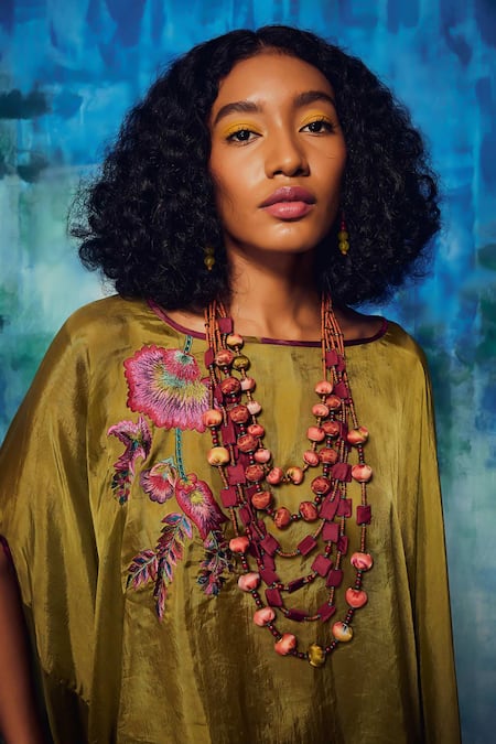 Shop Capisvirleo Green Silk Malti Tassel Detailed Cape With Pleated Skirt Shop_Capisvirleo_Green Silk Malti Tassel Detailed Cape With Pleated Skirt