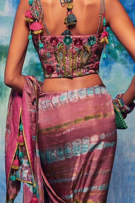 Buy Capisvirleo Multi Color Silk Tassels Aahana Tie-dye Saree Buy_Capisvirleo_Multi Color Silk Tassels Aahana Tie-dye Saree