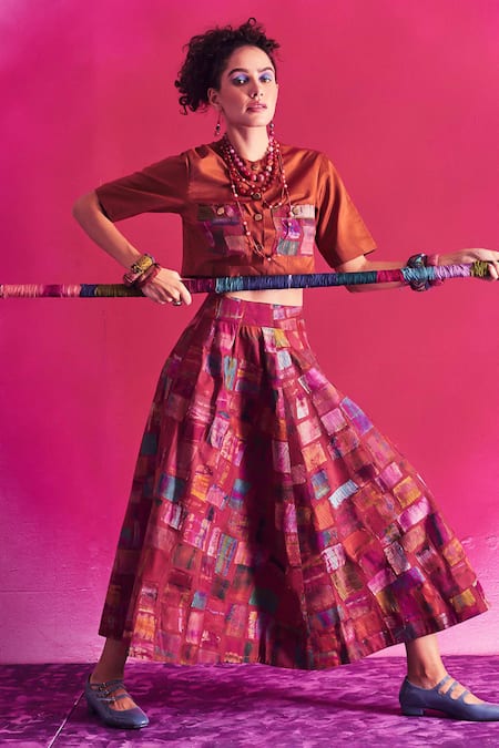 Shop_Capisvirleo_Multi Color Silk Althea Patchwork Detailed Skirt 