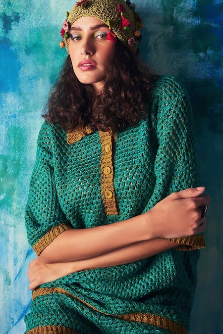 Capisvirleo Blue Handloom Cotton Embroidery Collared Mirella Hand Crochet Shirt With Shorts Online at Aza Fashions Capisvirleo_Blue Handloom Cotton Embroidery Collared Mirella Hand Crochet Shirt With Shorts _Online_at_Aza_Fashions