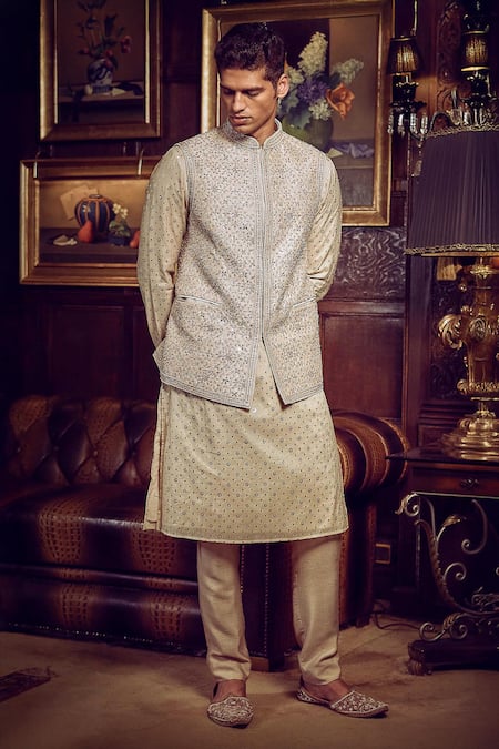 Matsya Ivory Dori Work Bundi Kurta Set 