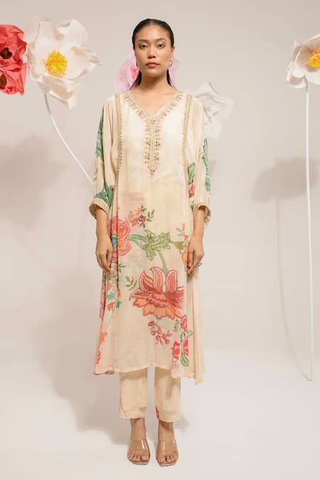 Buy_Preeti Mehta_Cream Viscose Mirrors, Embroidery V-neck Floral Print Kurta With Pant _Online_at_Aza_Fashions