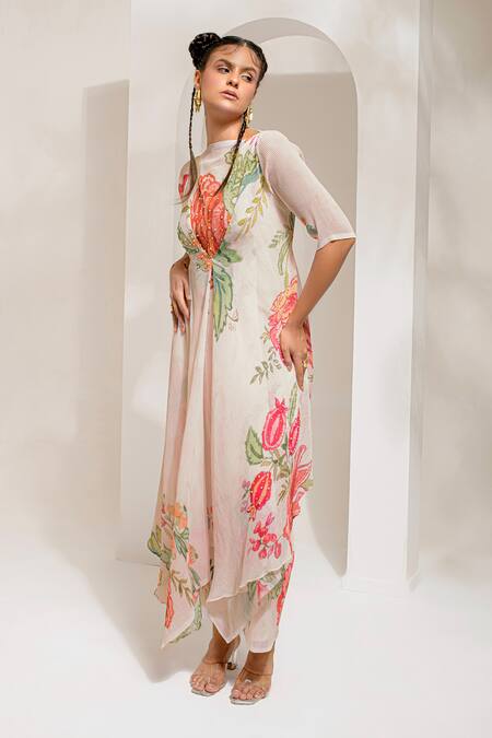 Preeti Mehta Ivory Georgette, Polyester Pearls, Embroidery Boat Neck Kurta With Pant Online at Aza Fashions Preeti Mehta_Ivory Georgette, Polyester Pearls, Embroidery Boat Neck Kurta With Pant _Online_at_Aza_Fashions