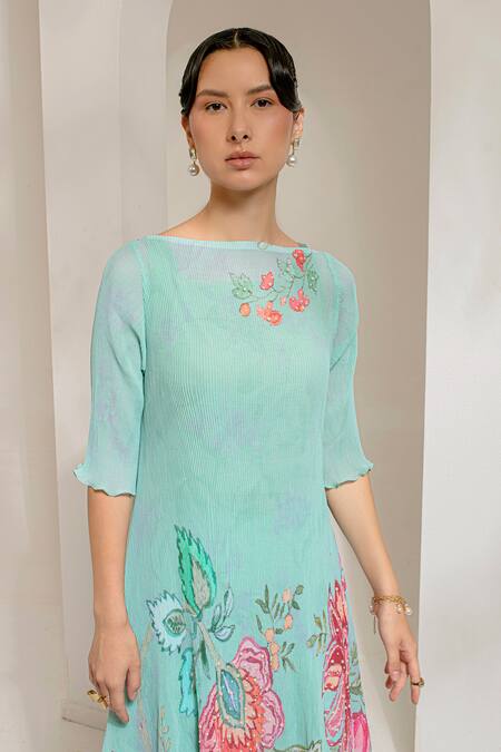 Buy Preeti Mehta Green Georgette, Polyester Embroidery, Pearls Boat Neck Work Kurta With Pant Buy_Preeti Mehta_Green Georgette, Polyester Embroidery, Pearls Boat Neck Work Kurta With Pant