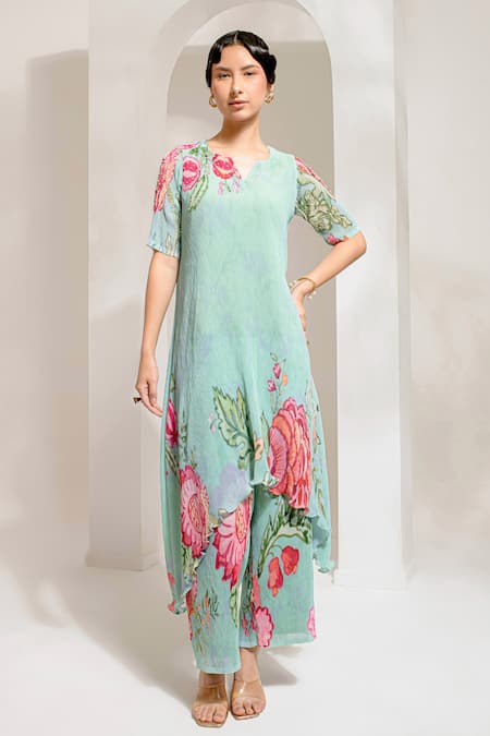 PREETI MEHTA Pearl Work Asymmetric Kurta With Pant 