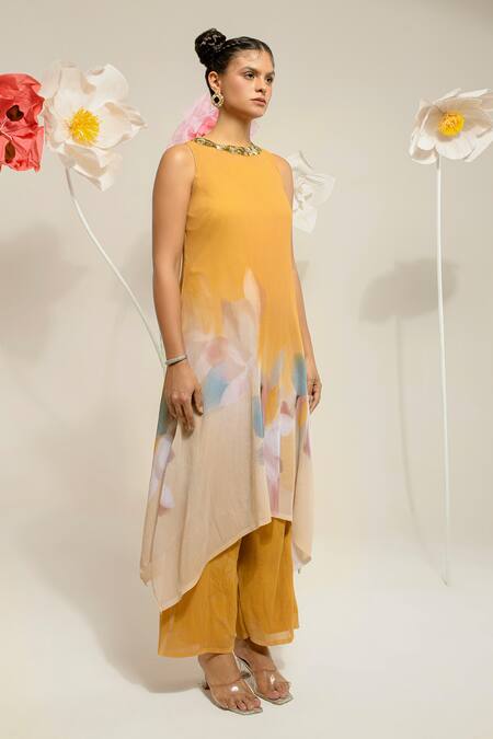 Shop Preeti Mehta Yellow Georgette, Polyester Sequins, Beads Round Embroidered Kurta With Pant Shop_Preeti Mehta_Yellow Georgette, Polyester Sequins, Beads Round Embroidered Kurta With Pant