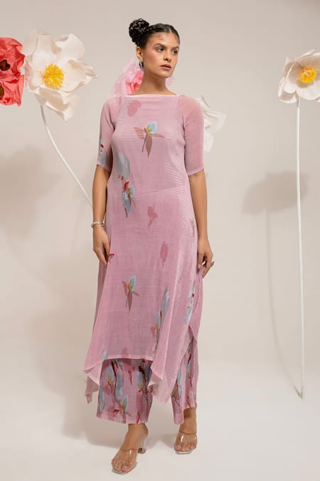 Preeti Mehta_Pink Lurex, Polyester Boat Neck Lotus Print Kurta With Pant _Online_at_Aza_Fashions