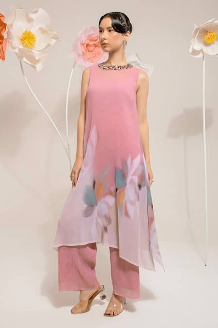 Buy Preeti Mehta Pink Georgette, Polyester Sequins, Beads Round Neck Embroidered Kurta With Pant Buy_Preeti Mehta_Pink Georgette, Polyester Sequins, Beads Round Neck Embroidered Kurta With Pant