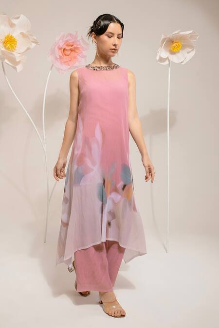 Shop Preeti Mehta Pink Georgette, Polyester Sequins, Beads Round Neck Embroidered Kurta With Pant Shop_Preeti Mehta_Pink Georgette, Polyester Sequins, Beads Round Neck Embroidered Kurta With Pant