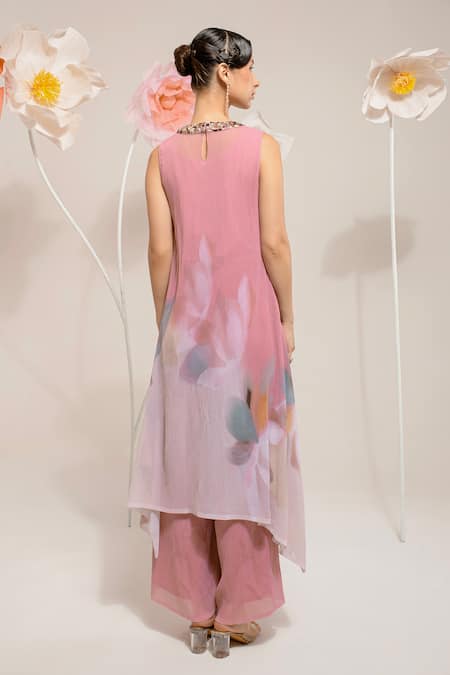 Preeti Mehta Pink Georgette, Polyester Sequins, Beads Round Neck Embroidered Kurta With Pant Online at Aza Fashions Preeti Mehta_Pink Georgette, Polyester Sequins, Beads Round Neck Embroidered Kurta With Pant _Online_at_Aza_Fashions