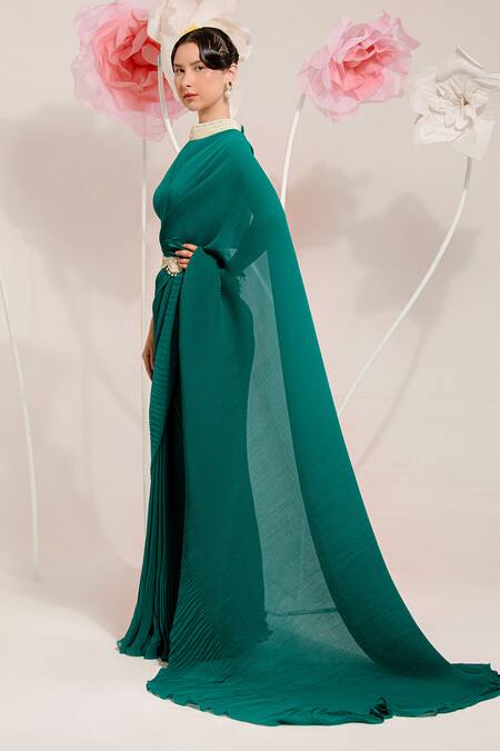 Preeti Mehta Green Georgette, Polyester Pearls, Beads, Embroidery Pleated Saree With Blouse at Aza Fashions Preeti Mehta_Green Georgette, Polyester Pearls, Beads, Embroidery Pleated Saree With Blouse _at_Aza_Fashions