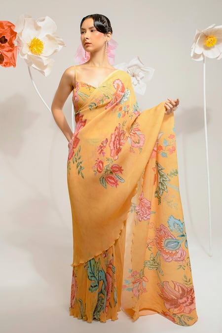 PREETI MEHTA Floral Print Saree With An Embroidered Blouse 