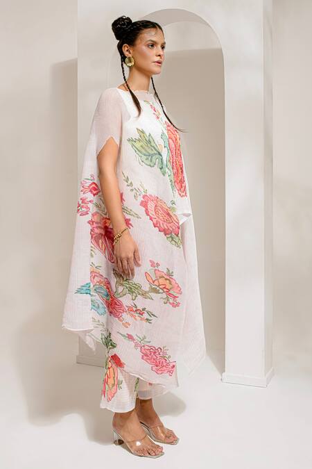 Preeti Mehta_Ivory Lurex, Polyester Round Neck Floral Print Kaftan With Pant _at_Aza_Fashions