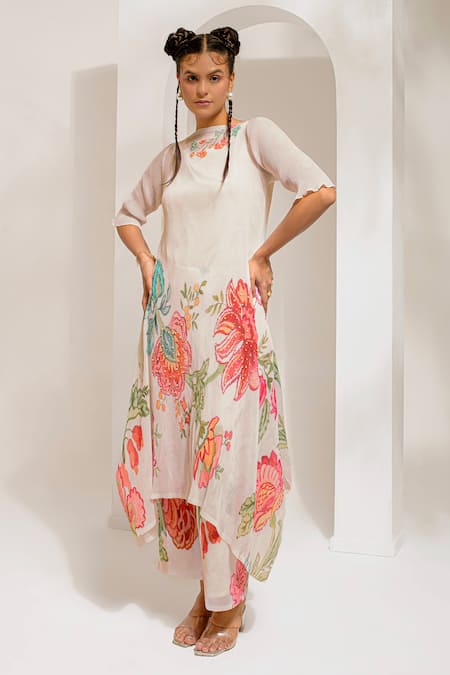 Preeti Mehta Ivory Georgette, Polyester Embroidery Floral Print Asymmetric Kurta With Pant Online at Aza Fashions Preeti Mehta_Ivory Georgette, Polyester Embroidery Floral Print Asymmetric Kurta With Pant _Online_at_Aza_Fashions