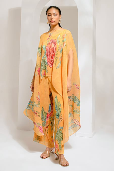 PREETI MEHTA Floral Print Cape Kaftan With Pant 