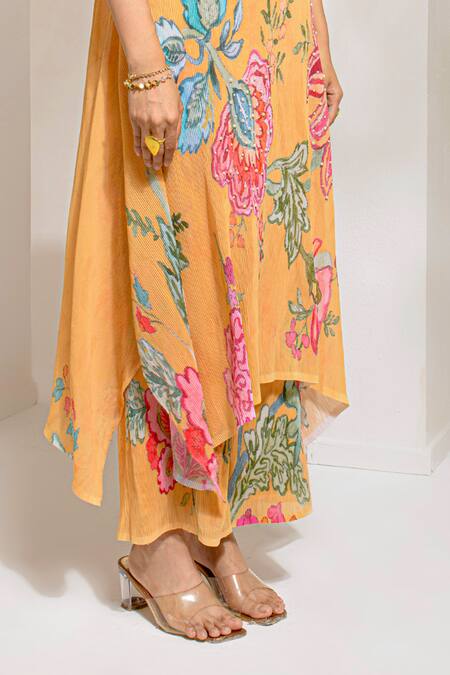 Preeti Mehta Yellow Georgette, Polyester Embroidery Boat Floral Print Flared Kurta With Pant at Aza Fashions Preeti Mehta_Yellow Georgette, Polyester Embroidery Boat Floral Print Flared Kurta With Pant _at_Aza_Fashions
